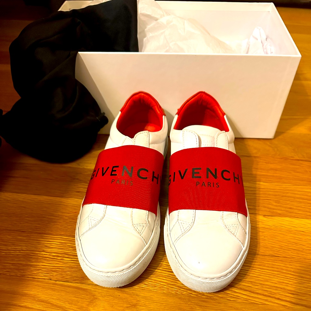 Givency Sneakers Red Black And White
